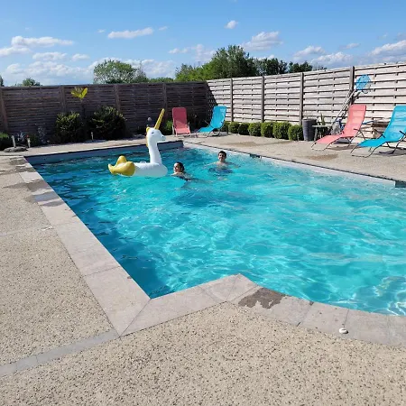 Holiday home Le Petit Doue *